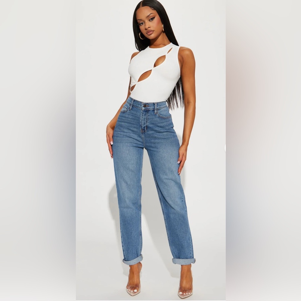 Fashion Nova Medium Blue High Waist Women's Mom Jeans